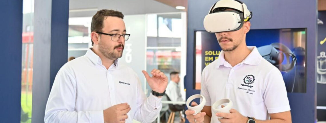 CNH Brand Launches Virtual Reality And Metaverse Training At Coopavel Rural Show