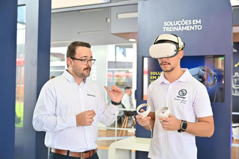 CNH Brand Launches Virtual Reality And Metaverse Training At Coopavel Rural Show